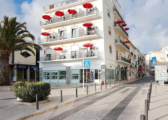 Apart Otel Solar Dos Carvalhos - De Turismo 3*